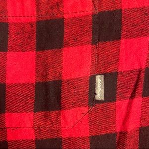Eddie Bauer | Long Sleeve Flannel Button Up Shirt | XL | Red Buffalo Plaid